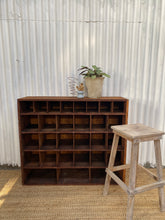 Load image into Gallery viewer, Tidy Small Pigeon Hole Shelves