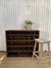 Load image into Gallery viewer, Tidy Small Pigeon Hole Shelves