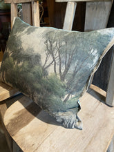 Load image into Gallery viewer, Manosque Linen and Velvet Cushion