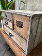 Load image into Gallery viewer, Salvager&#39;s Chest