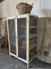 Load image into Gallery viewer, Mudroom Meatsafe 185x114x71cm
