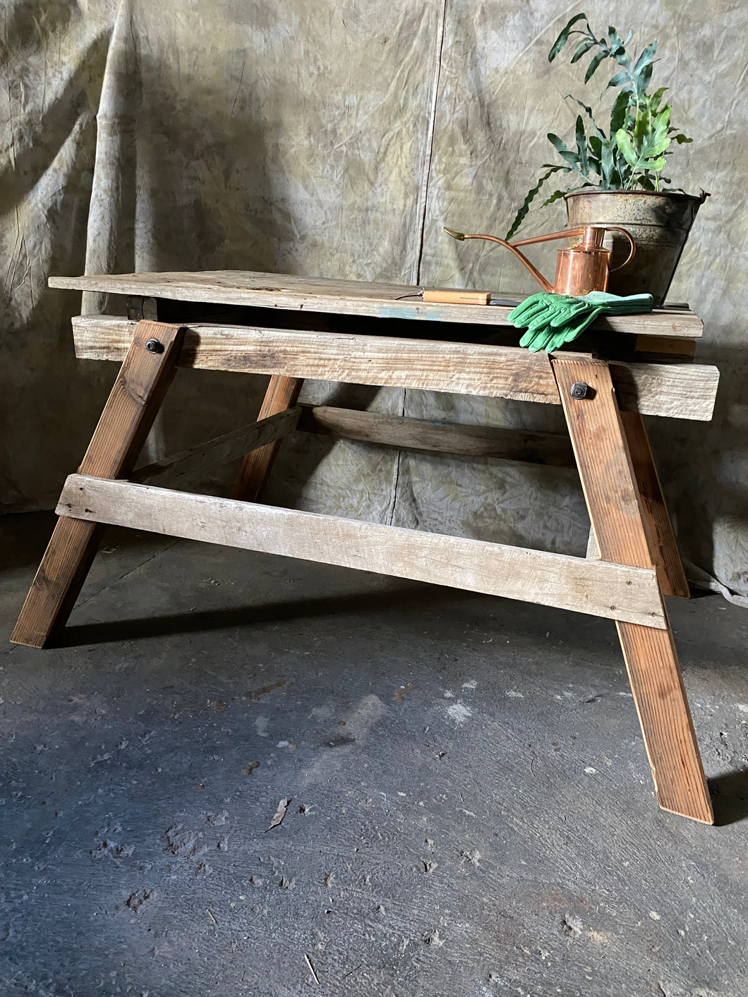 Vintage Timber Saw Bench