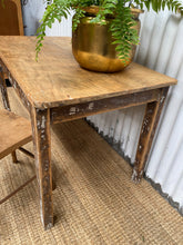 Load image into Gallery viewer, Rebecca&#39;s Favourite Rustic Table