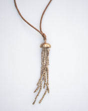 Load image into Gallery viewer, Pesci Che Volano- Medusa Pendant