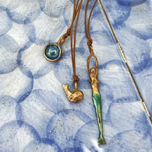 Load image into Gallery viewer, Pesci Che Volano- Sirena Pendant