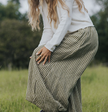 Load image into Gallery viewer, Eadie Linen Pant with Gathering Detail in Gingham