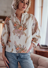Load image into Gallery viewer, Les Fleurs Sauvages Linen Button Blouse