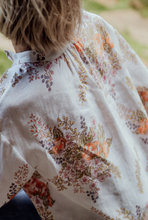 Load image into Gallery viewer, Les Fleurs Sauvages Linen Button Blouse