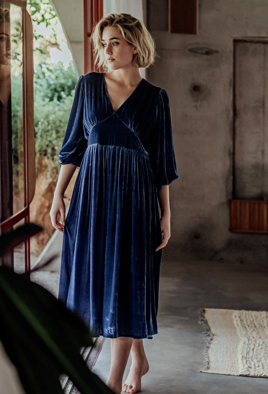 Anouk Silk Velvet Midi Dress HensTeethTrading Anouk Silk Velvet Midi Dress HensTeethTrading