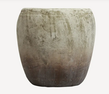 Load image into Gallery viewer, Marron Planters &amp; Vase