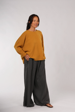 Load image into Gallery viewer, 100% Lambswool Jumper