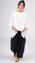 Load image into Gallery viewer, Montaigne Desi Linen Pants