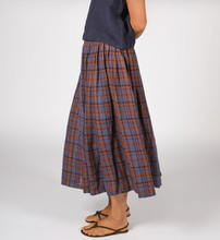 Load image into Gallery viewer, Elke French Linen Full Bodied Skirt Blue