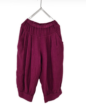 Load image into Gallery viewer, Montaigne Desi Linen Pants