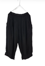 Load image into Gallery viewer, Montaigne Desi Linen Pants