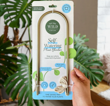 Load image into Gallery viewer, Self Watering Plant Climber