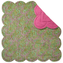 Load image into Gallery viewer, Valeria Scalloped Quilted Bedcover