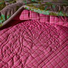 Load image into Gallery viewer, Valeria Scalloped Quilted Bedcover