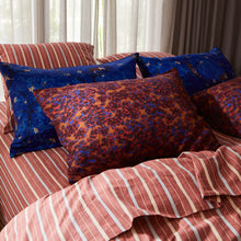 Load image into Gallery viewer, Sage x Clare Estera Linen Pillowcase Set