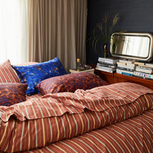 Load image into Gallery viewer, Sage x Clare Estera Linen Pillowcase Set