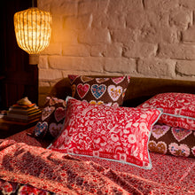 Load image into Gallery viewer, Sage x Clare Indiana Linen Pillowcase Set - Poppy