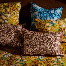 Load image into Gallery viewer, Sage x Clare Indiana Linen Pillowcase Set - Umber