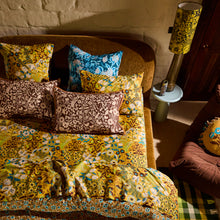 Load image into Gallery viewer, Sage x Clare Indiana Linen Pillowcase Set - Umber