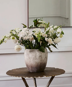 Marron Planters & Vase