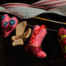 Load image into Gallery viewer, Mavis Felt Bunting