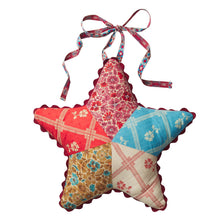 Load image into Gallery viewer, Cassidy Patchwork Door Decoration