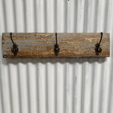 Load image into Gallery viewer, Iron Crown Hook Coat Rack - 3 Hook