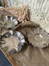 Load image into Gallery viewer, Vintage Silver Plated Footed Serving Dishes