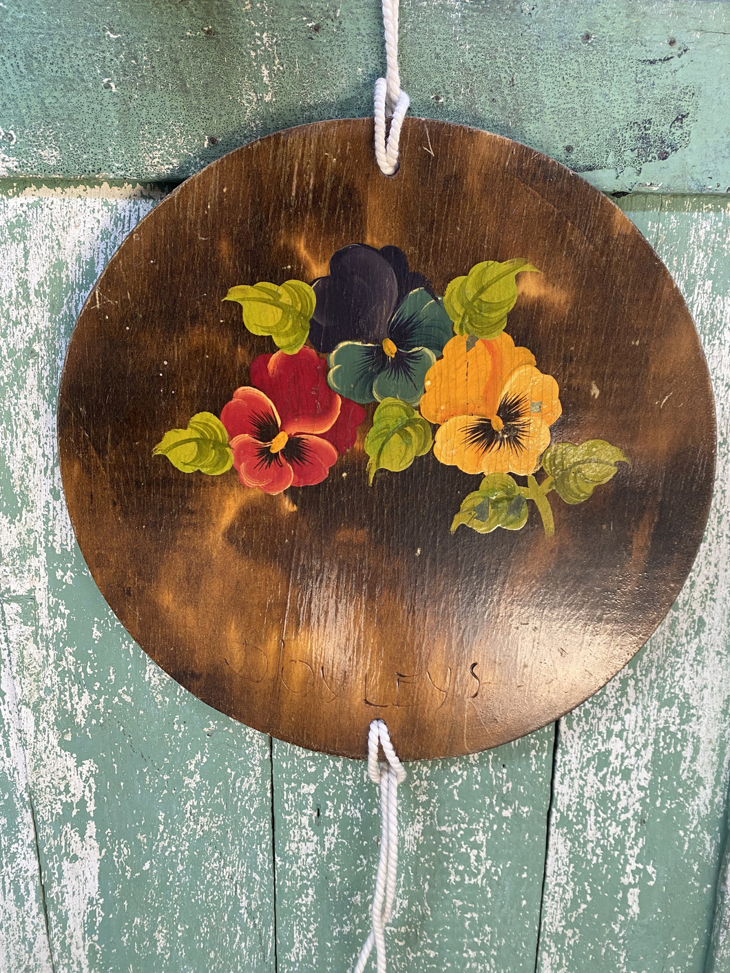 Vintage Doily Holder with Pretty Pansies