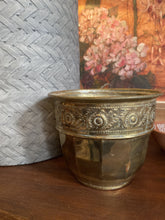 Load image into Gallery viewer, Small Decorative Brass Planters