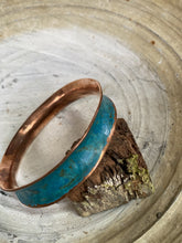 Load image into Gallery viewer, Meg Woodhead Green Beaten Copper Bangle #1