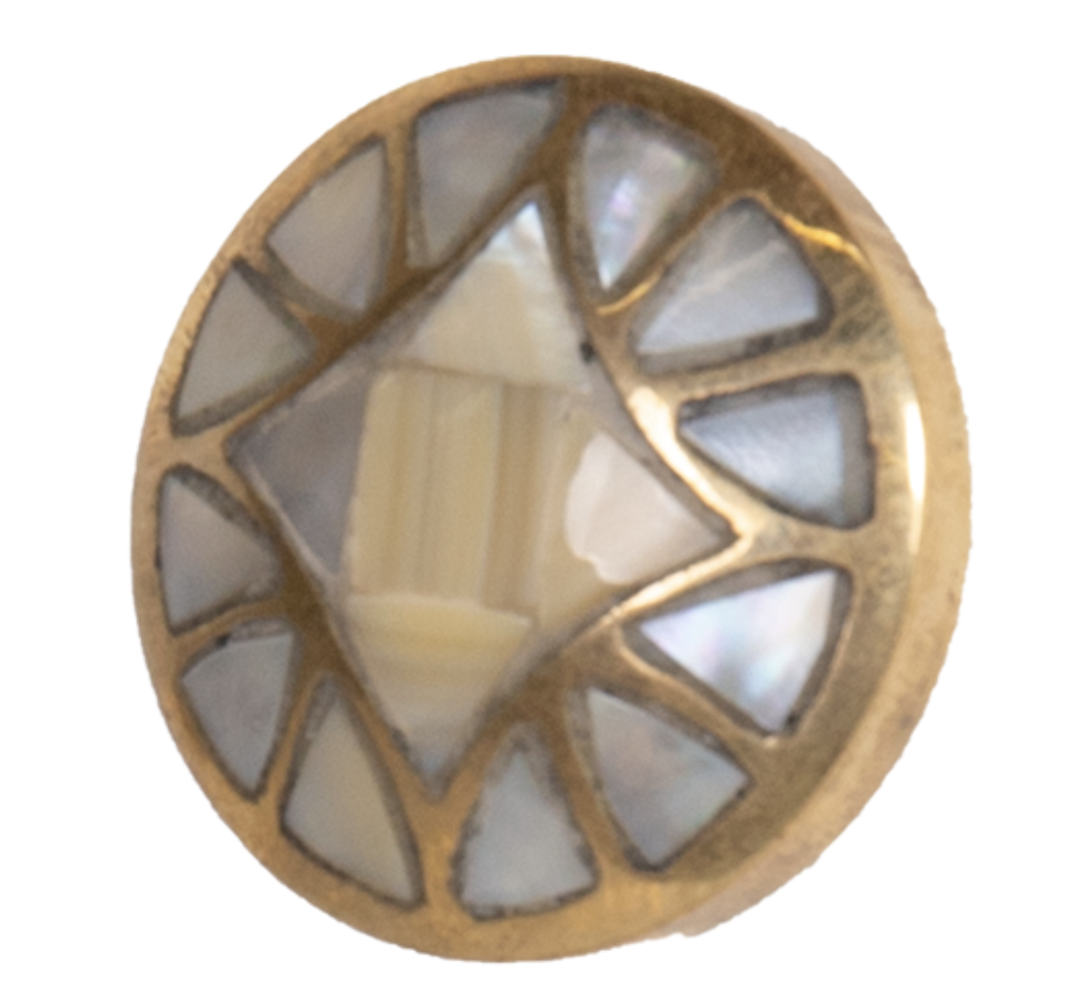 Round Mother of Pearl Knobs