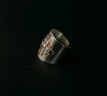 Load image into Gallery viewer, Woven Ring