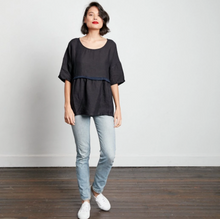 Load image into Gallery viewer, Floaty Linen Top