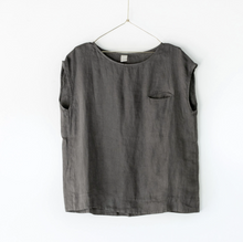 Load image into Gallery viewer, Slight Capped Sleeve Linen Top (One Size)