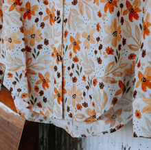 Load image into Gallery viewer, Poppy Print Linen Shirt